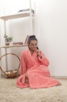 Женский халат из велсофта № 800 розовый
