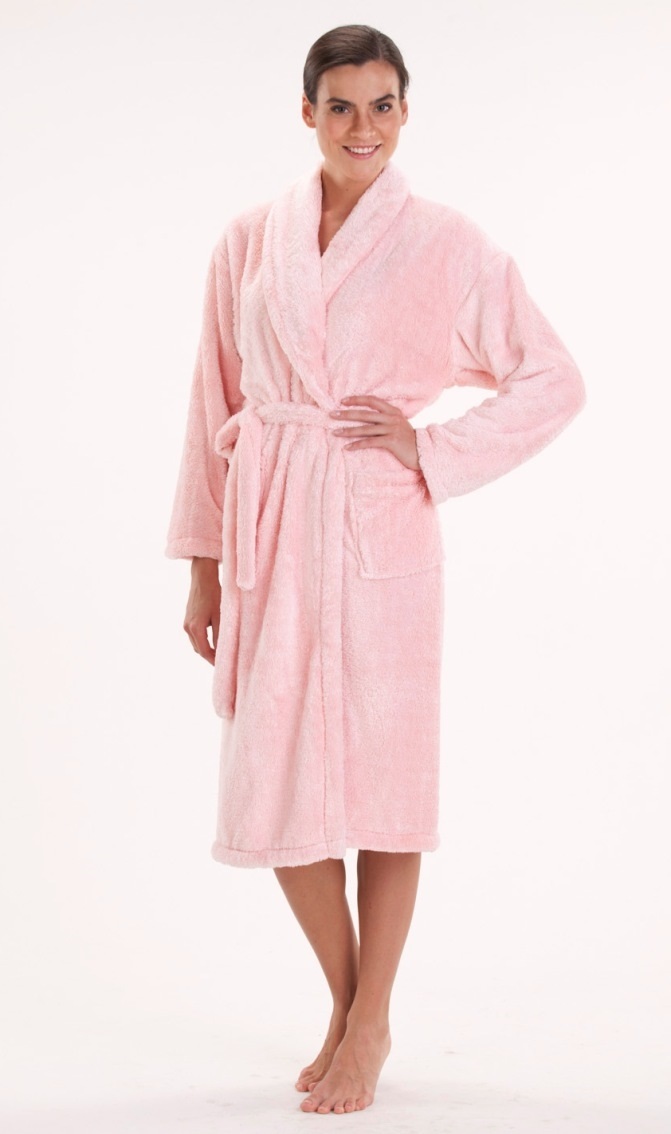 Легкий и пушистый халат из велсофта №800 нежно-розовый 